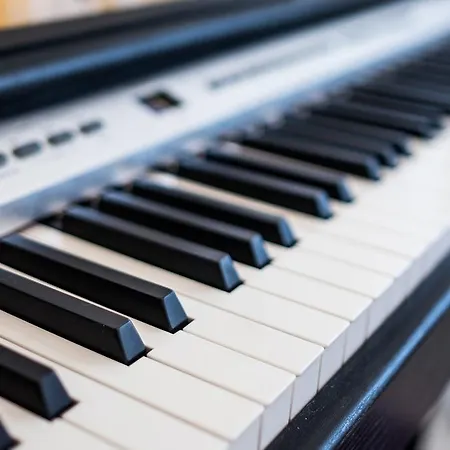 Luxury Luna 奈维斯