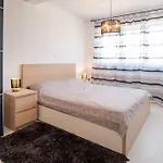 Luxury Spa Apartment Luna