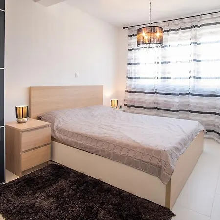 Luxury Spa Apartment Luna